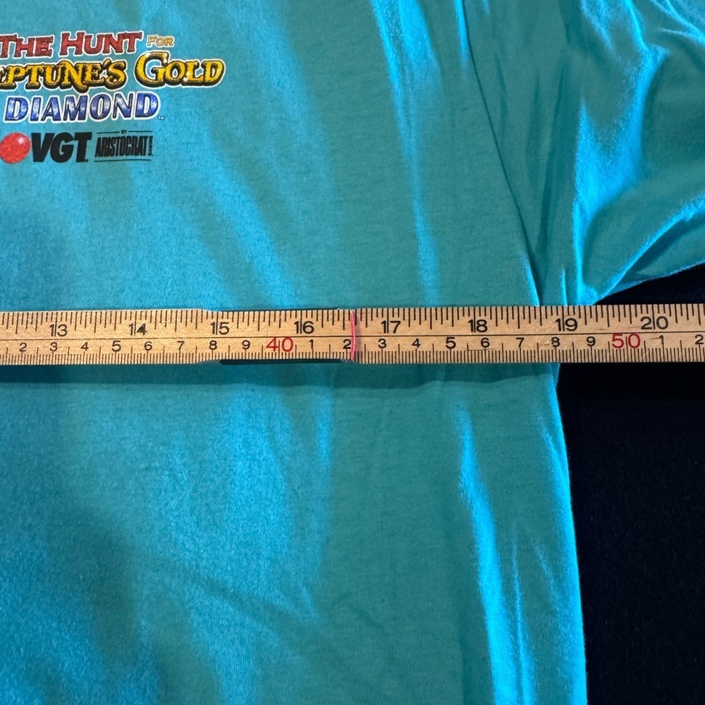 RARE VGT Hunt for Neptune Casino Slot Turquoise Graphic T-Shirt Sz L - Picture 7 of 12